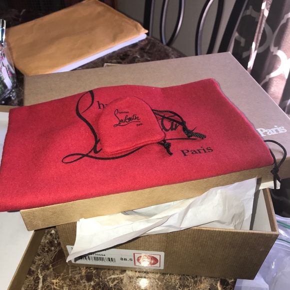 Brand New Pink Christian Louboutin - Picture 8 of 8